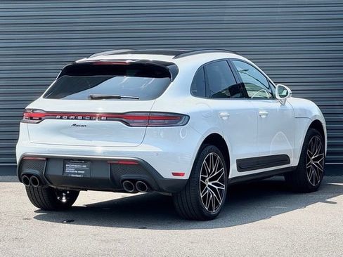 Certified 2026 Porsche Macan AWD/4WD image 7