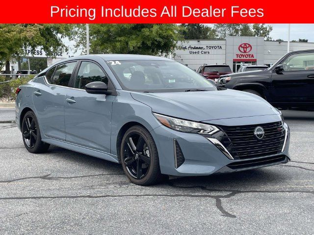 Used 2024 Nissan Sentra SR FWD image 7