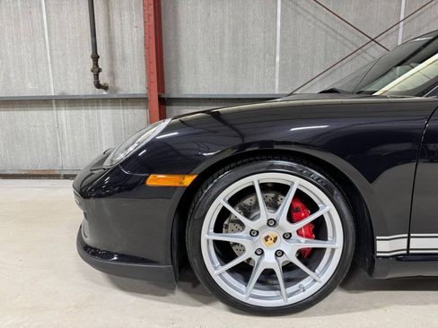 Used 2011 Porsche Boxster Spyder RWD image 9