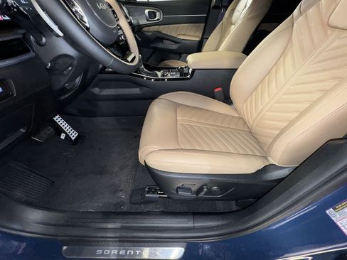 New 2025 Kia Sorento SX Prestige image 15