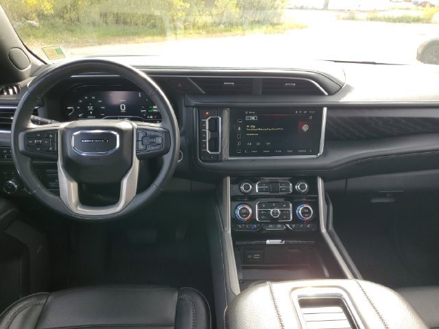 Certified 2023 GMC Yukon XL Denali w/ Max Trailering Package AWD/4WD image 17