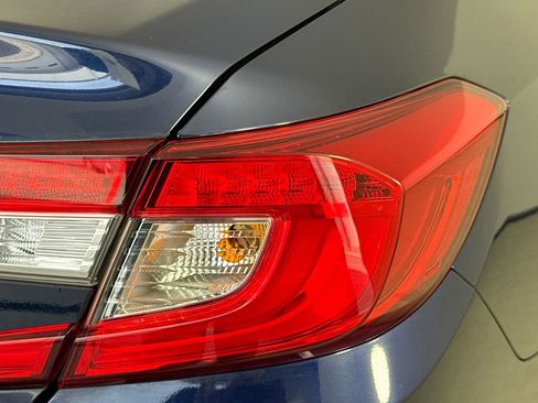 Used 2019 Honda Accord EX-L image 33