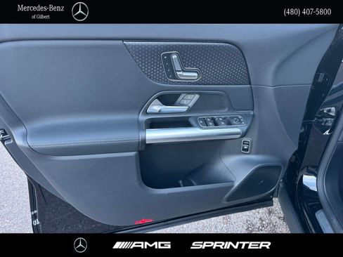 New 2026 Mercedes-Benz GLA 250 image 12