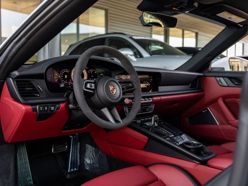 Certified 2026 Porsche 911 Targa 4 GTS image 4