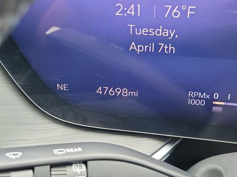 Used 2024 Buick Envision Preferred AWD/4WD image 27
