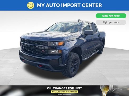 Used 2020 Chevrolet Silverado 1500 Custom Trail Boss w/ Custom Convenience Package AWD/4WD image 3