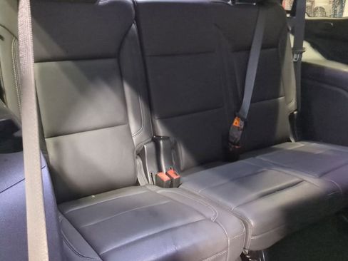 Used 2023 Chevrolet Tahoe Z71 w/ Luxury Package image 37