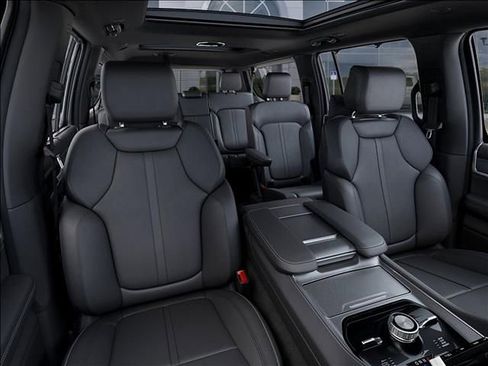 New 2026 Jeep Grand Wagoneer L Limited AWD/4WD image 16