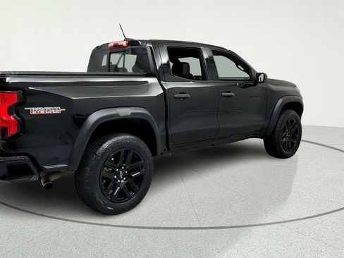 Used 2023 Chevrolet Colorado Trail Boss w/ Advanced Trailering Package AWD/4WD image 5