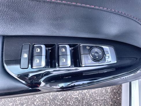 Used 2024 Kia K5 GT image 19