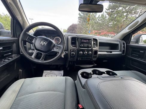 Used 2019 RAM 1500 Express AWD/4WD image 13
