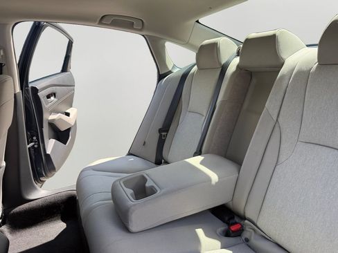 Used 2024 Honda Accord EX image 25
