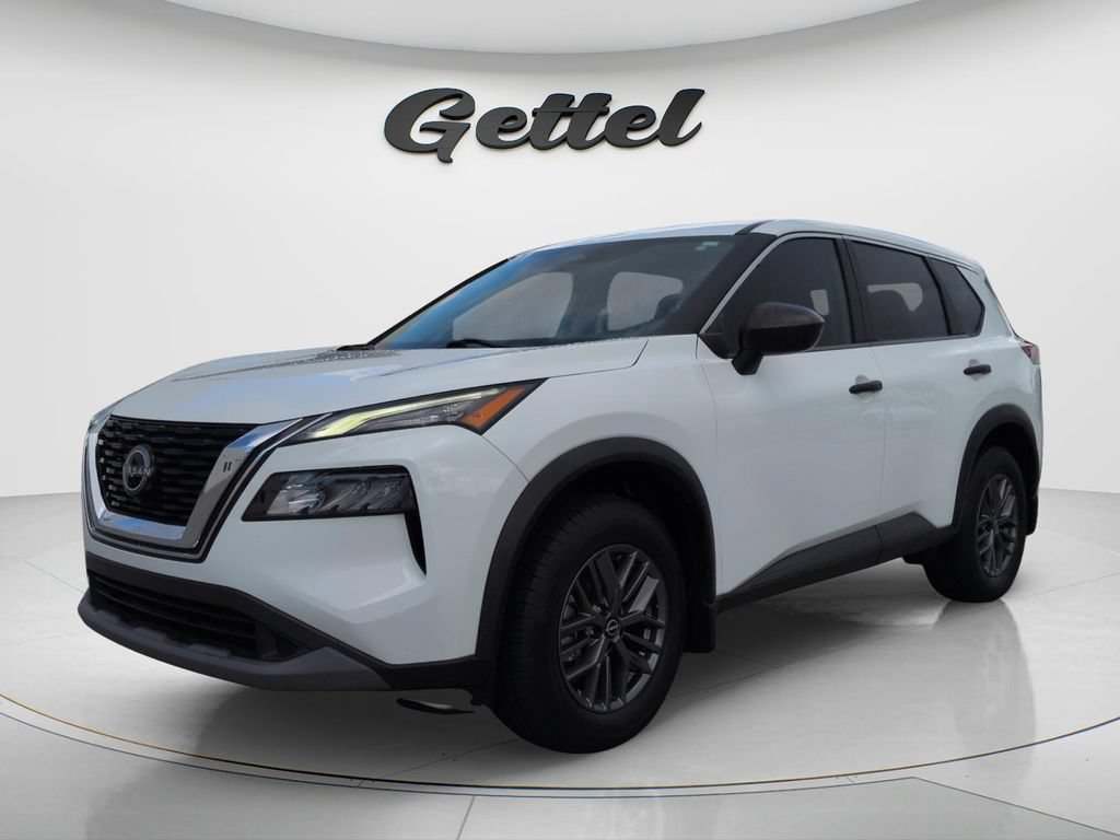 Certified 2023 Nissan Rogue S FWD image 1