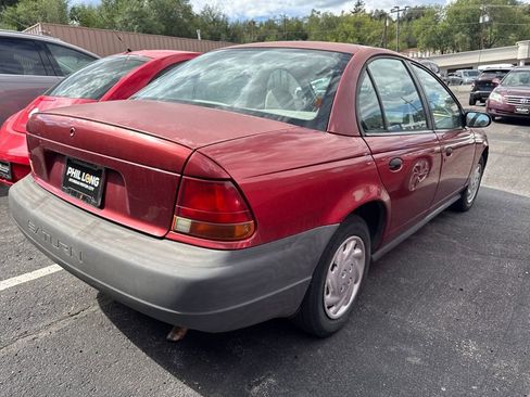 Used 1997 Saturn S-Series SL image 13