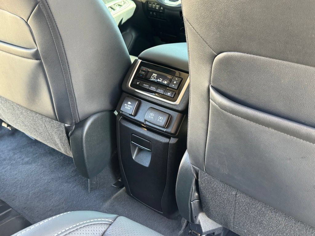 Used 2022 Subaru Ascent Touring AWD/4WD image 20
