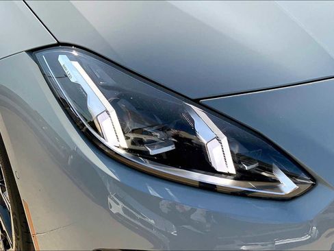 New 2025 BMW 228i xDrive w/ Premium Package image 13