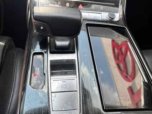 Used 2019 Audi A8 L 3.0T w/ Executive Package AWD/4WD image 16