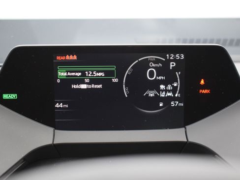 Used 2025 Toyota Prius LE image 16