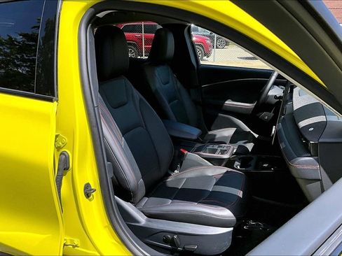 Used 2025 Ford Mustang Mach-E Premium w/ Sport Appearance Package AWD/4WD image 7