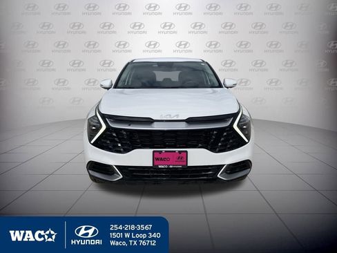 Used 2024 Kia Sportage EX image 2