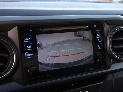 Certified 2017 Toyota Tacoma TRD Sport w/ Tow Package image 15