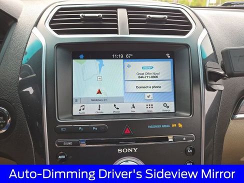 Used 2017 Ford Explorer Limited w/ Equipment Group 301A AWD/4WD image 29