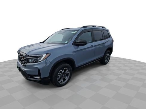 Used 2022 Honda Passport TrailSport image 1
