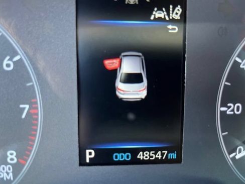 Used 2024 Toyota Corolla LE FWD image 7