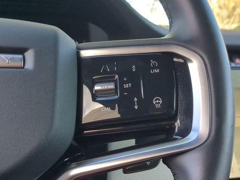 Certified 2025 Land Rover Discovery Sport Dynamic SE AWD/4WD image 26