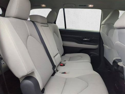 Certified 2025 Toyota Grand Highlander AWD Hybrid image 24