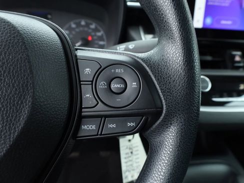 Used 2024 Toyota Corolla LE image 22