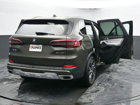 Used 2023 BMW X5 xDrive40i w/ Premium Package image 54