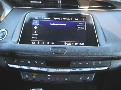 Used 2021 Cadillac XT4 Sport image 19