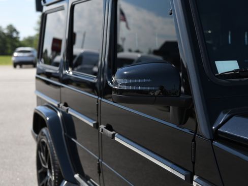 Used 2016 Mercedes-Benz G 65 AMG 4MATIC image 4