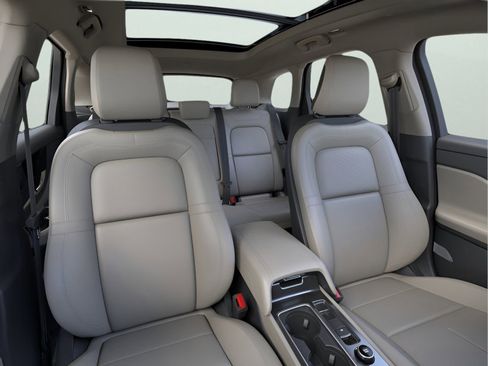 New 2025 Lincoln Corsair Grand Touring image 10