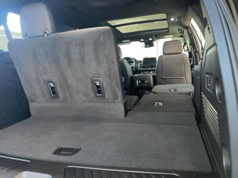 Used 2023 Chevrolet Tahoe LT w/ LT Signature Plus Package AWD/4WD image 22