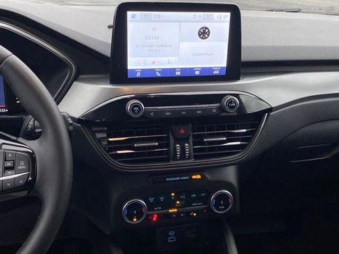 Used 2023 Ford Escape Active image 9