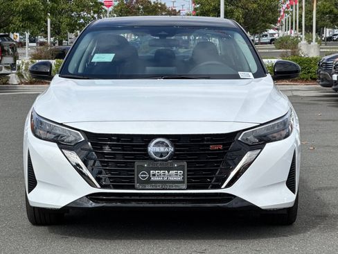 New 2025 Nissan Sentra SR w/ Trunk Package image 6