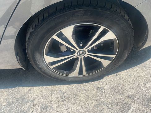 Used 2023 Nissan Sentra SV FWD image 20