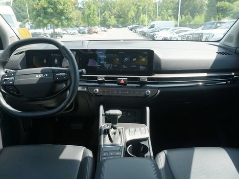 Used 2026 Kia Sportage EX w/ EX Panorama Roof Package FWD image 29