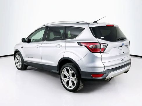 Used 2017 Ford Escape Titanium w/ Equipment Group 301A AWD/4WD image 4