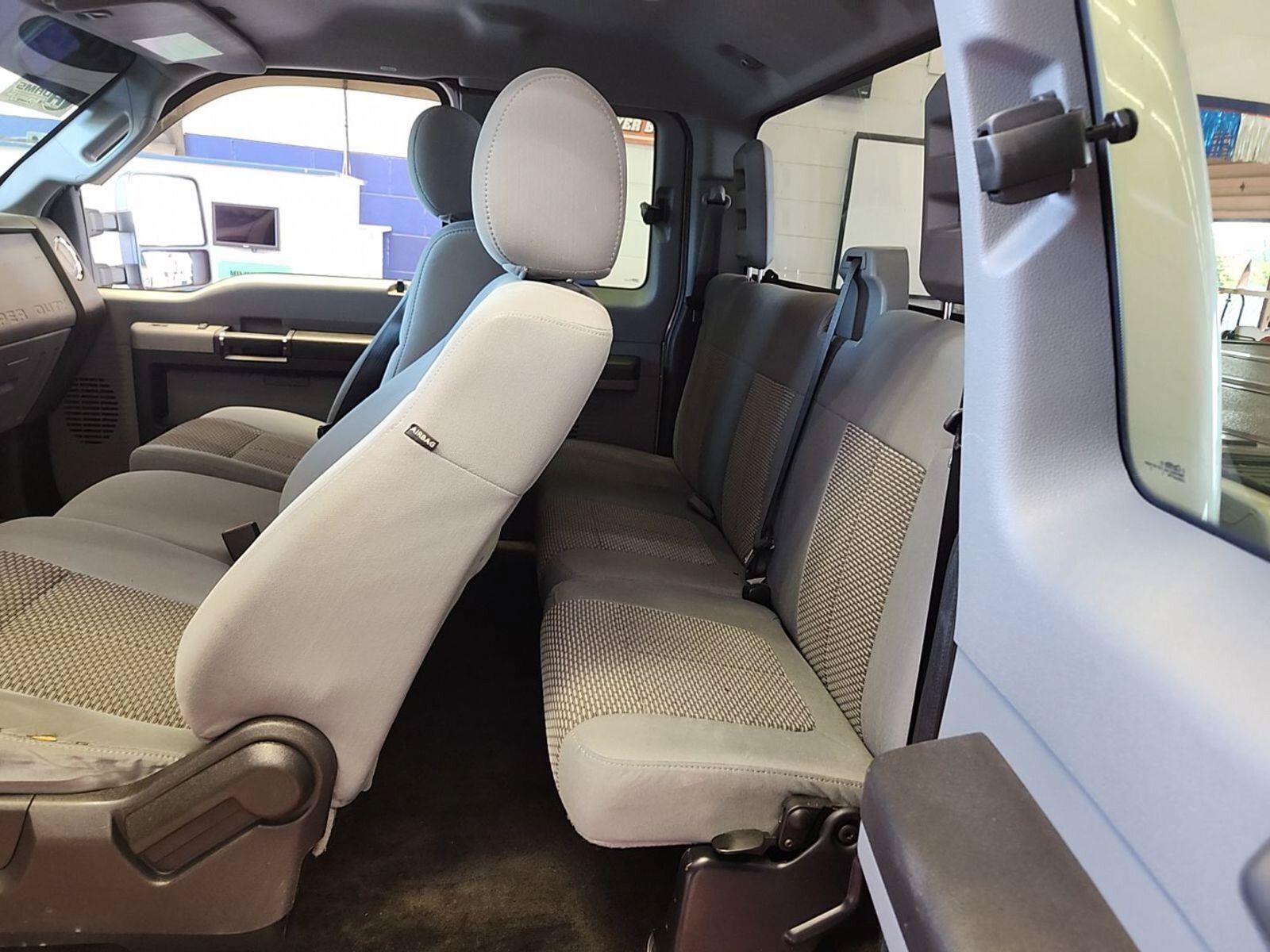Used 2014 Ford F250 XLT w/ Advanced Security Group AWD/4WD image 15