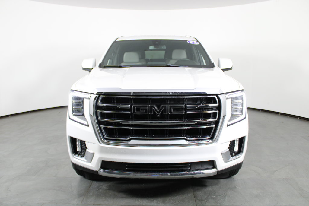 Used 2022 GMC Yukon SLT w/ SLT Premium Package AWD/4WD image 12