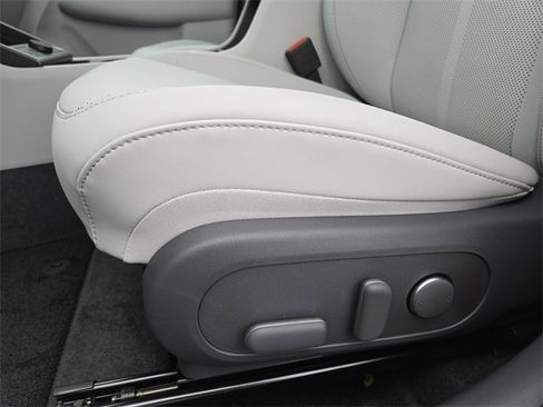 New 2026 Hyundai Kona Limited image 24