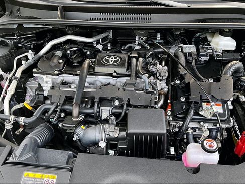 Used 2025 Toyota Corolla SE AWD/4WD image 10