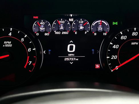 Used 2020 Chevrolet Camaro SS image 17