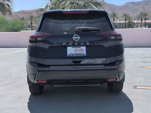 New 2026 Nissan Rogue SV FWD image 4