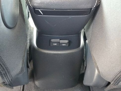 Certified 2024 Nissan Kicks S image 22