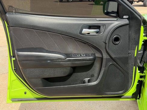 Used 2023 Dodge Charger SXT w/ Blacktop Package image 19