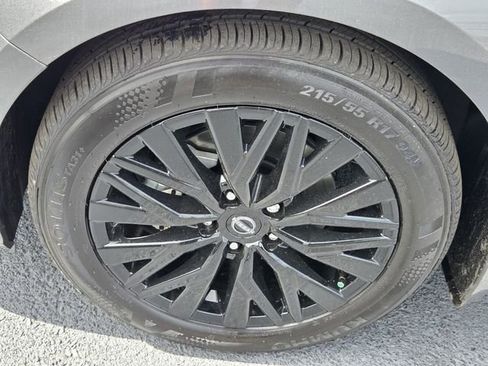 New 2026 Nissan Altima 2.5 SV FWD image 14